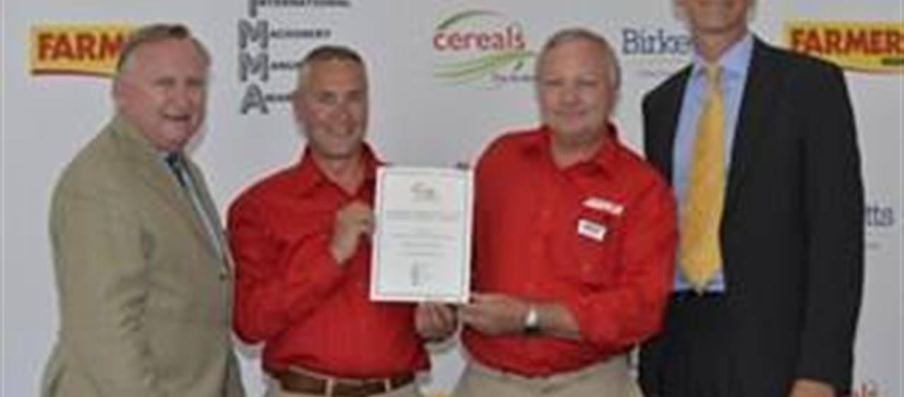 La Case IH Axial-Flow<sup>®</sup> 9230 è stata l’unica mietitrebbia a ricevere un premio IMMA in occasione del Salone Cereals dell’11-12 giugno. Ha vinto una medaglia d’argento nella categoria macchine da raccolta